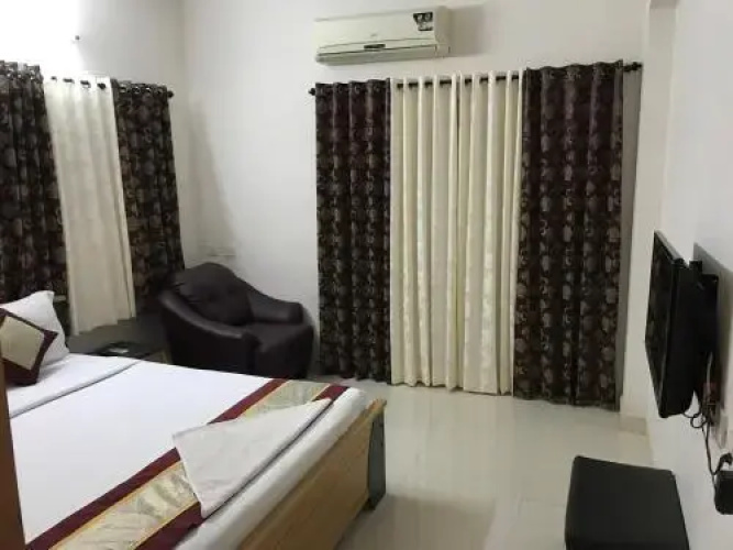 FabExpress Kapsstone Egmore