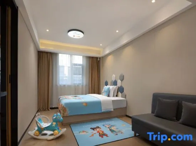 Standard Family Suite