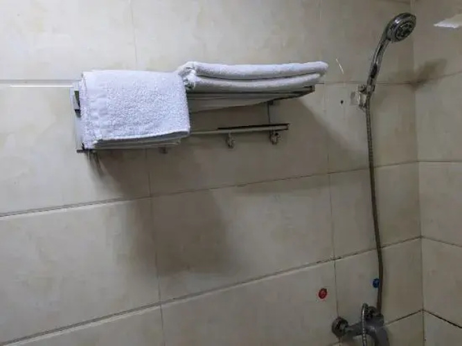 Rongsheng Hotel