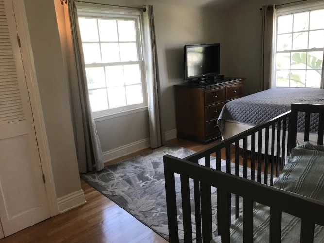 5 Bedrooms Luxury Cottage with balcony and with city view