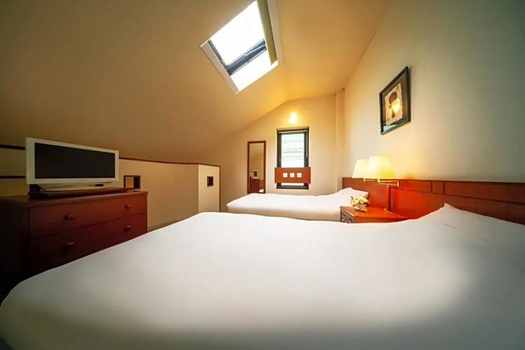 Hotel Io Alpheratz