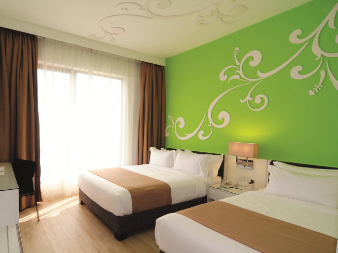 Kings Green Hotel