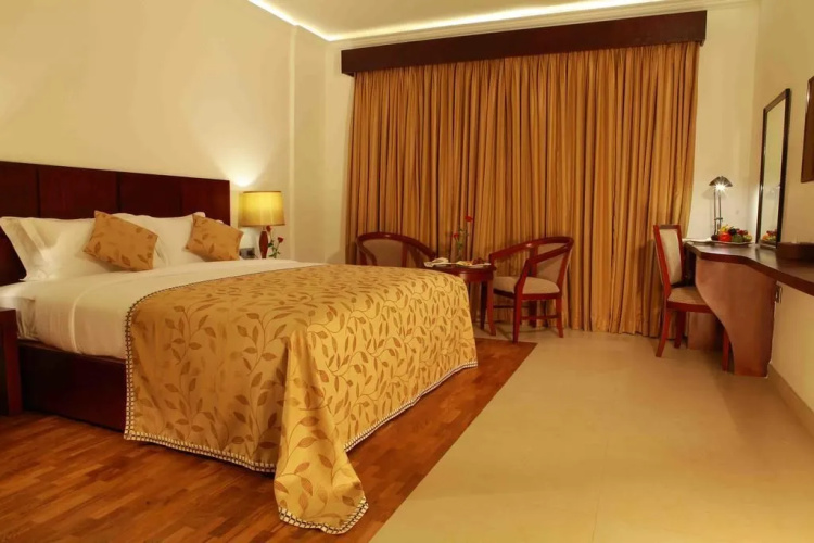 No 18 Hotel