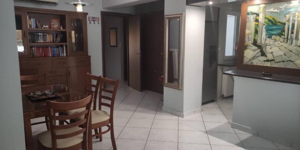 3 Bedrooms Apartment