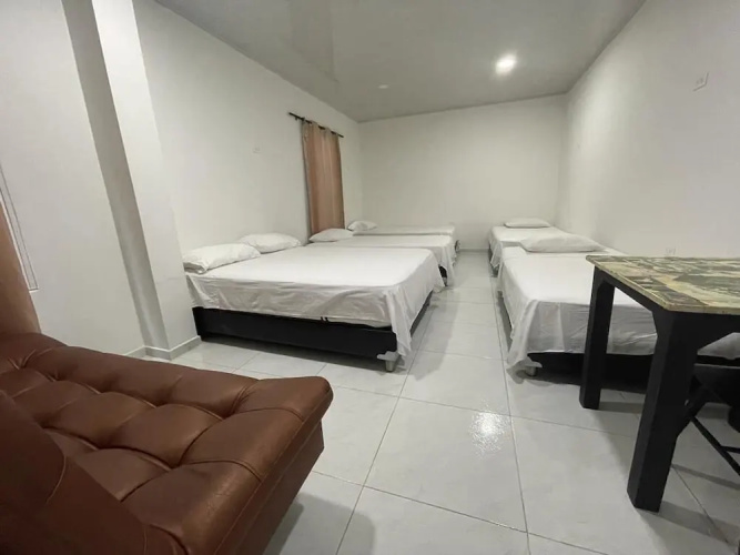 Mh Rooms