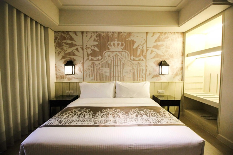 Mella Hotel Manila near NAIA Airport