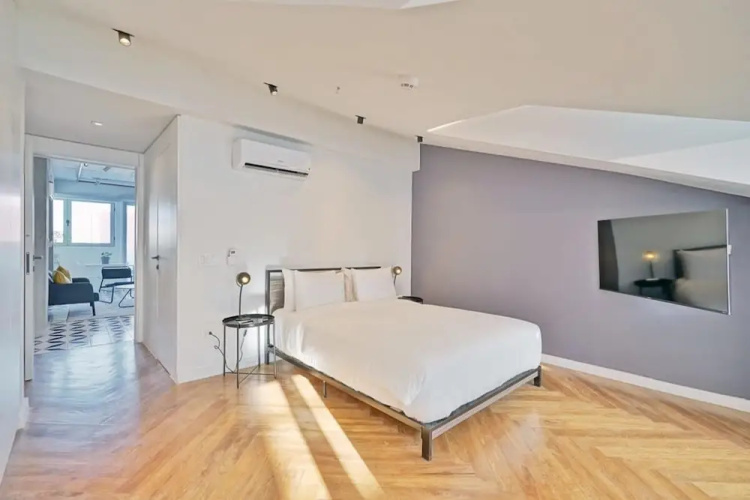 w Cool 1BR With Private Terrace in Plaza Herrera