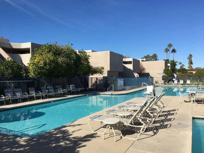 GetAways at Vista Mirage