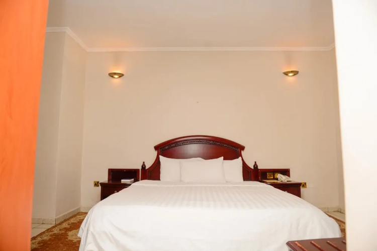 Nobilis Apartments