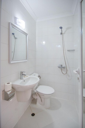 Standard Twin room with balcony