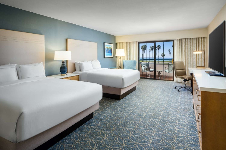 Hilton Santa Barbara Beachfront Resort photo 6