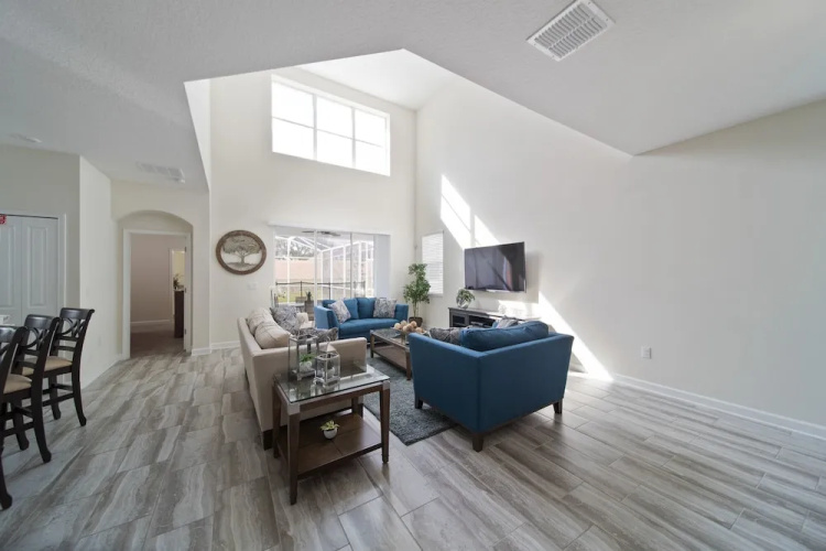 Lovely Vacation Home with Pool CG1646