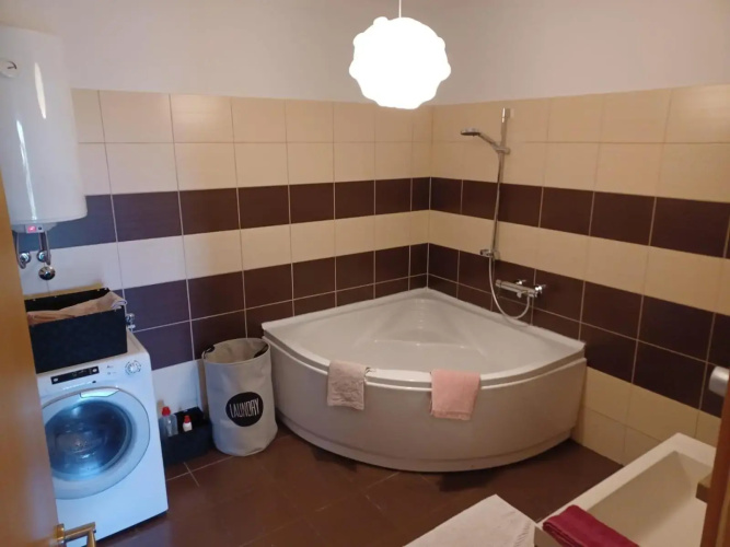 Big apartment with garden