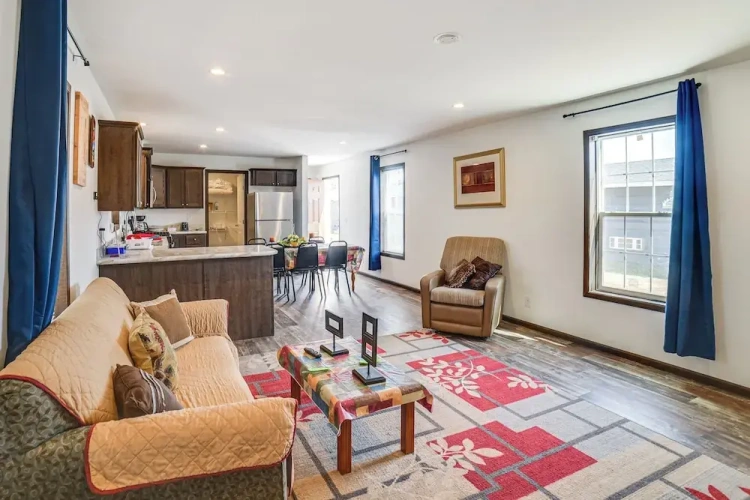 3 Bedrooms Cottage