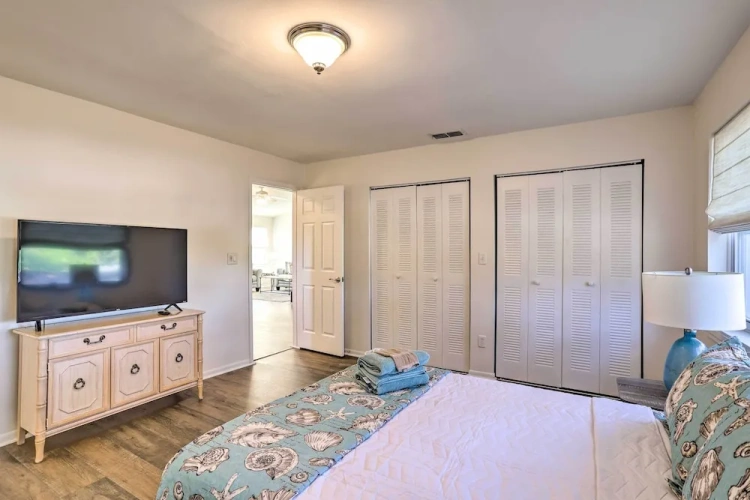 3 Bedrooms Cottage
