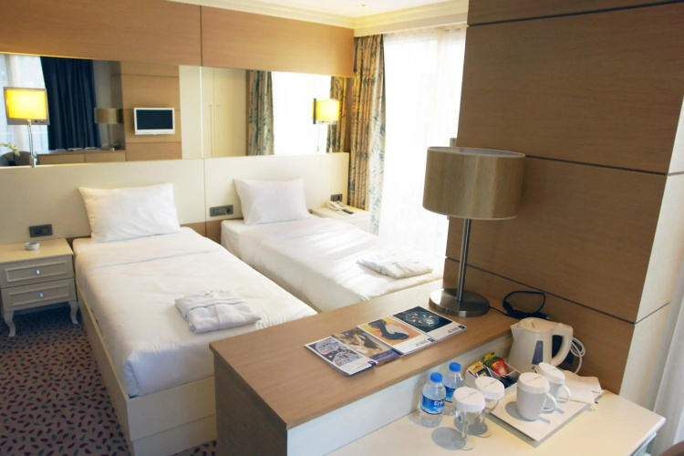 Hotel Grand Pacific