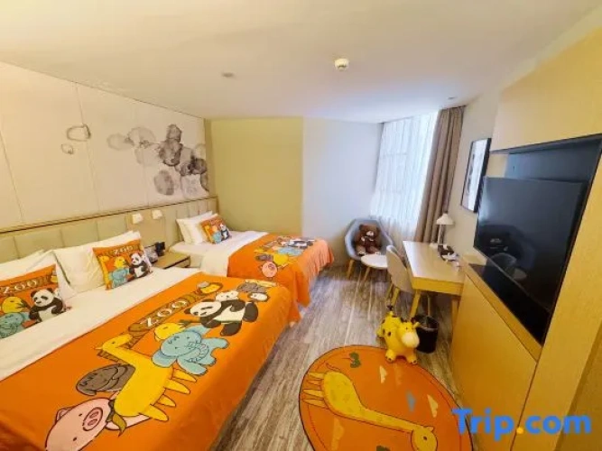 Standard Twin Family room