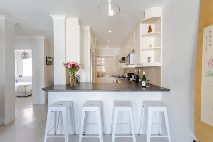 211 De Waterkant Piazza