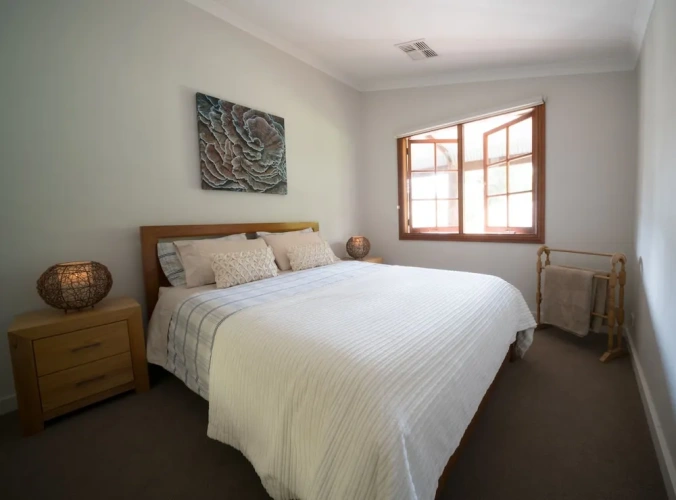 4 Bedrooms Cottage