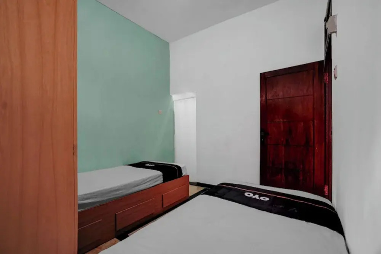 OYO 95035 Harmony Guest House Syariah
