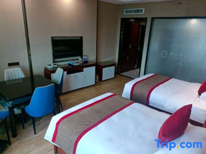 Standard Sextuple room