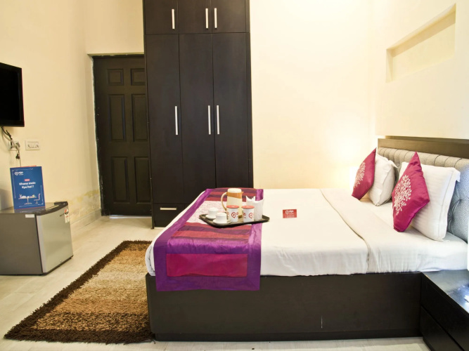 HKS Residency by OYO