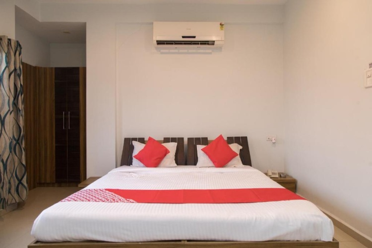 Classic Triple room