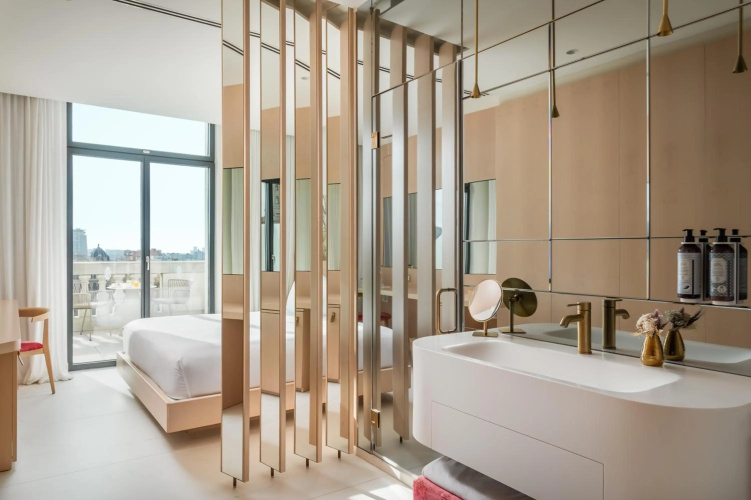 45 Times Barcelona photo 7