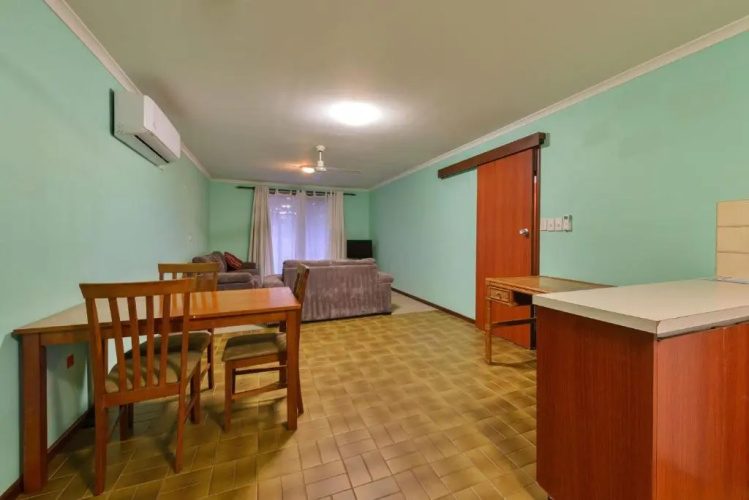 4/1 Maidstone Crescent
