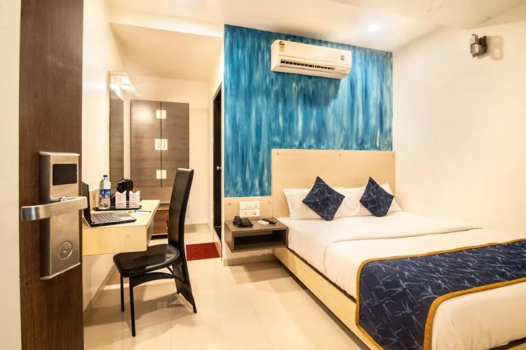 Hotel Sheetal Plaza