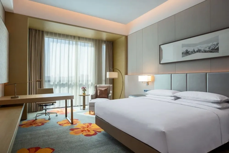 Double Club room