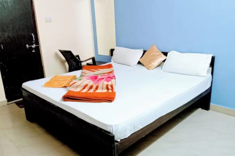 Goroomgo Hotel Shivay Varanasi