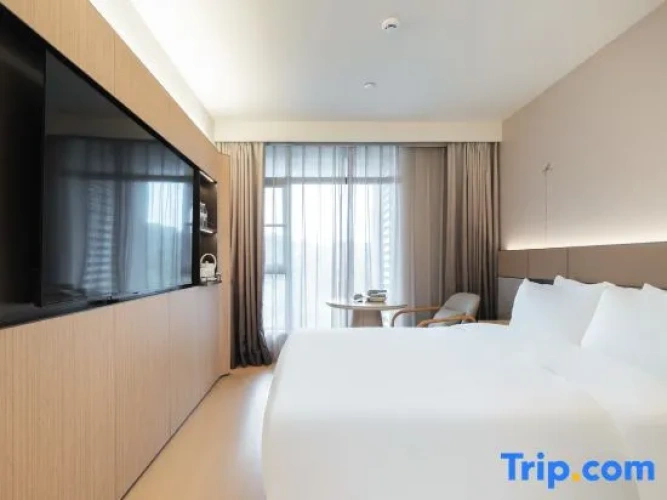 Standard Double room with view