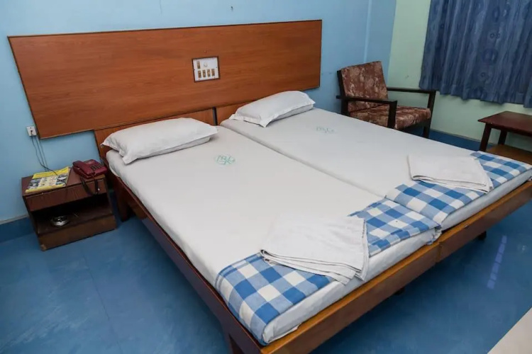 Shri Ramakrishna Hotel
