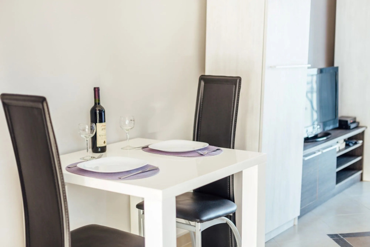 INO Apartments