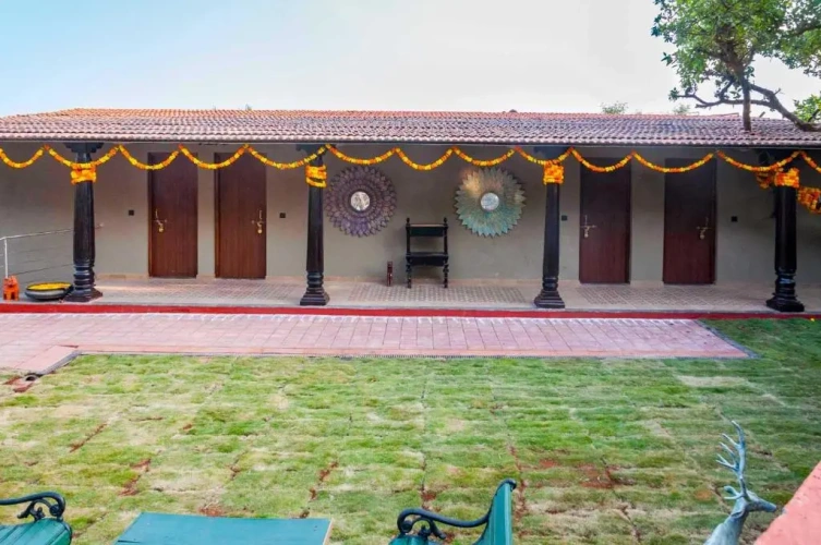 Standard Double room with balcony
