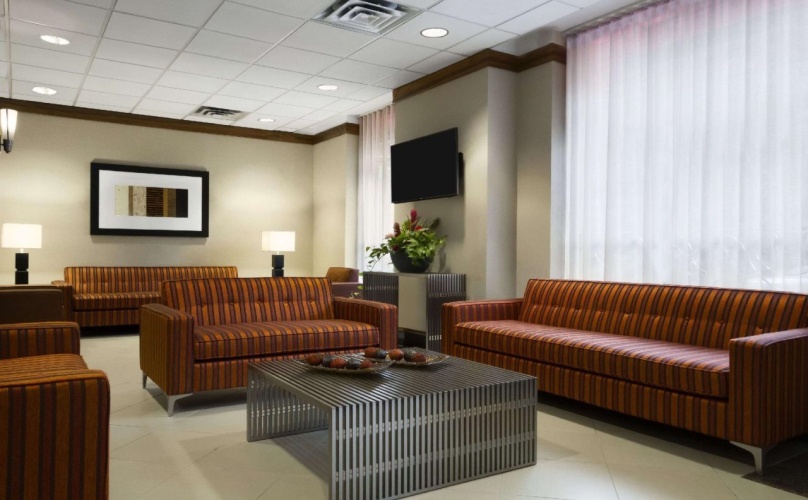 Hampton Inn & Suites by Hilton Toronto Downtown photo 18