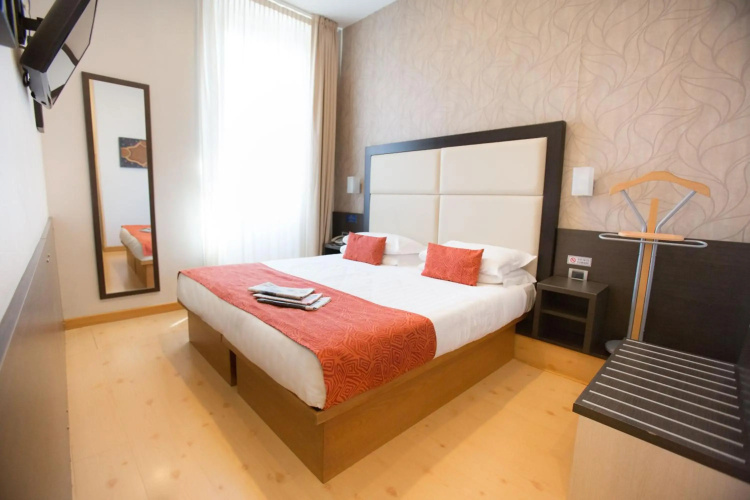 Hotel Piacenza