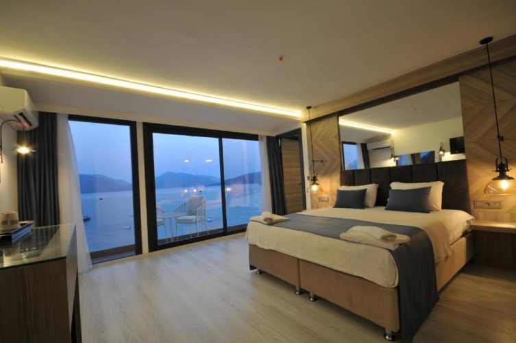 Deluxe Double room with sea view