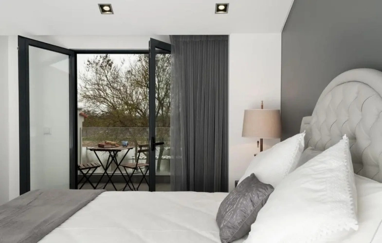 Standard Suite
