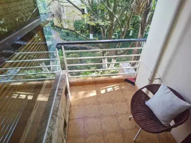 Anning Hot Spring Longjing Homestay
