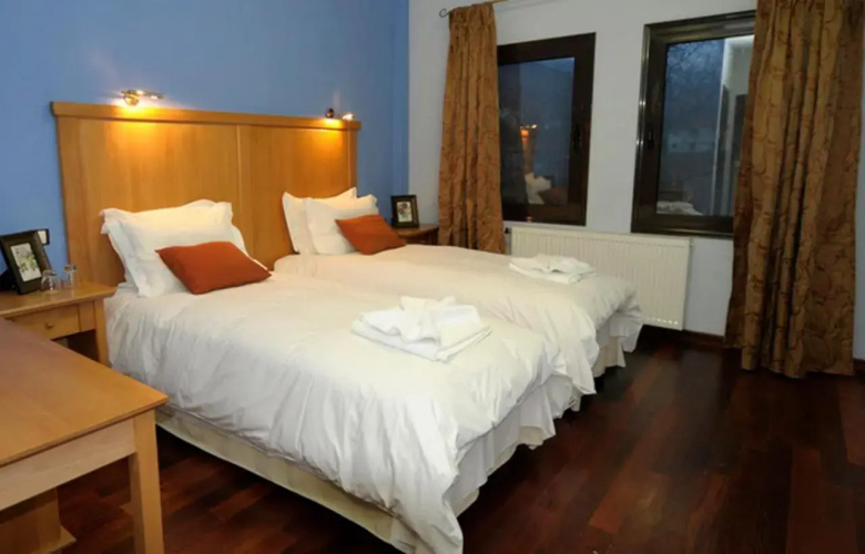 Hotel Mimallones