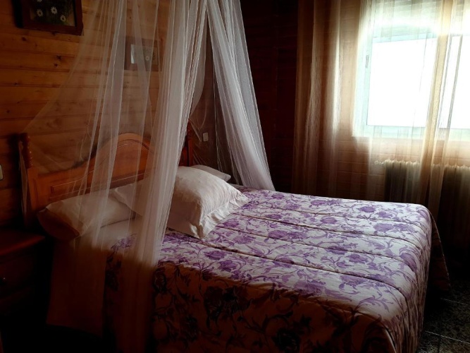 3 Bedrooms Apartment