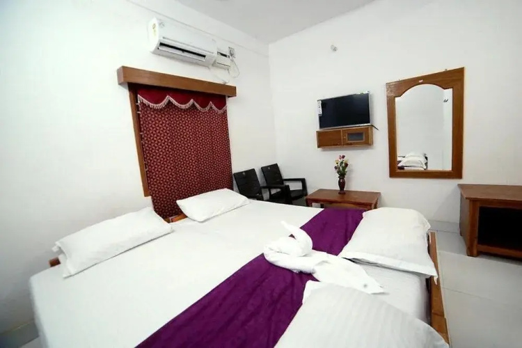 Nandika Residency Hotel
