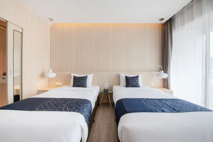 Deluxe Twin room with ocean view