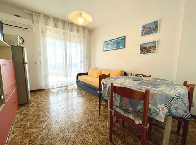 Welcoming Flat With Large Balcony
