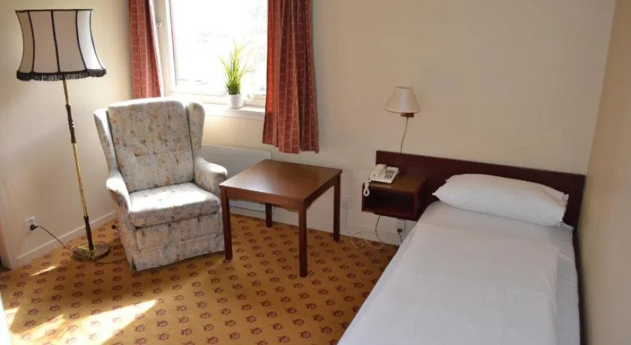 Midtnes Hotel