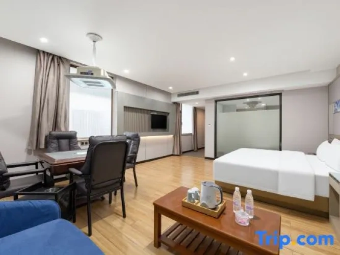 Standard Double Suite