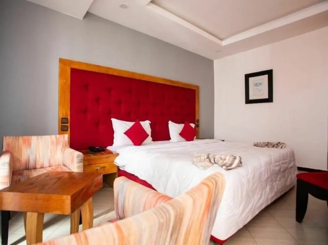 Standard Triple room