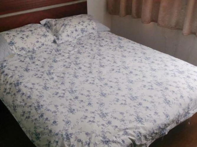 Chedun 98 Chain Hostel
